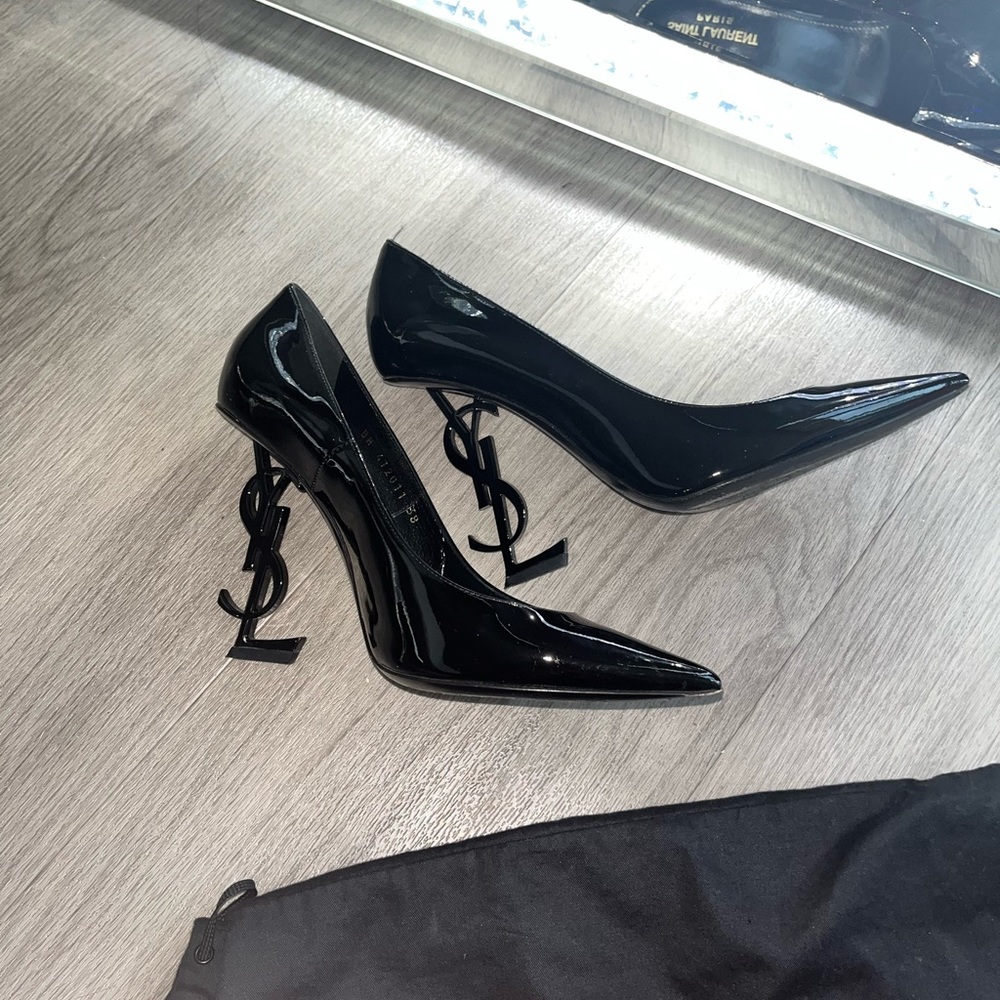 Black patent leather YSL pumps